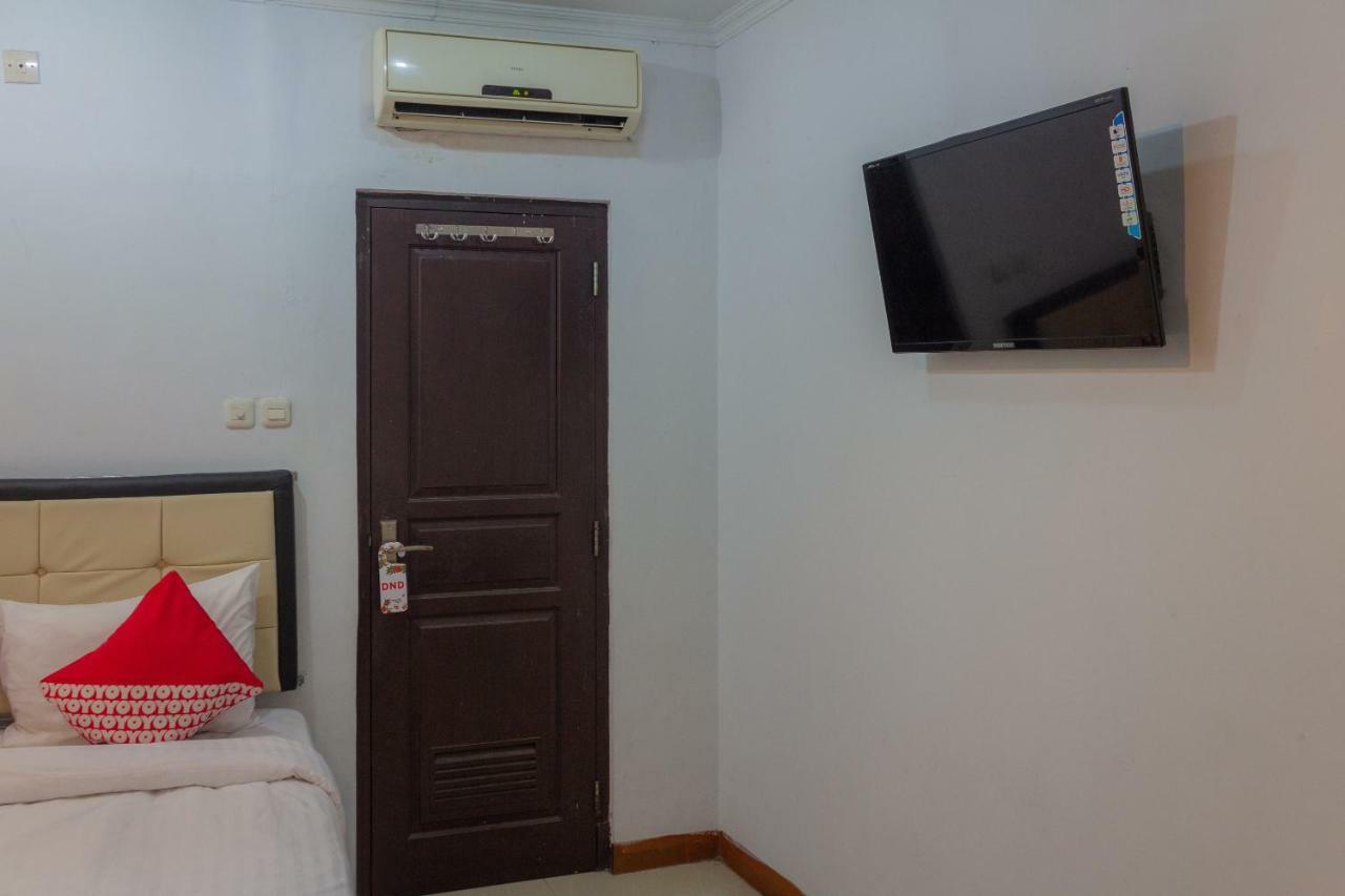 Oyo 649 K68 Residence Jakarta Extérieur photo