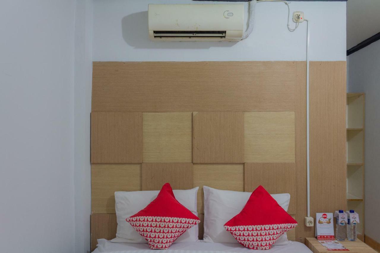 Oyo 649 K68 Residence Jakarta Extérieur photo