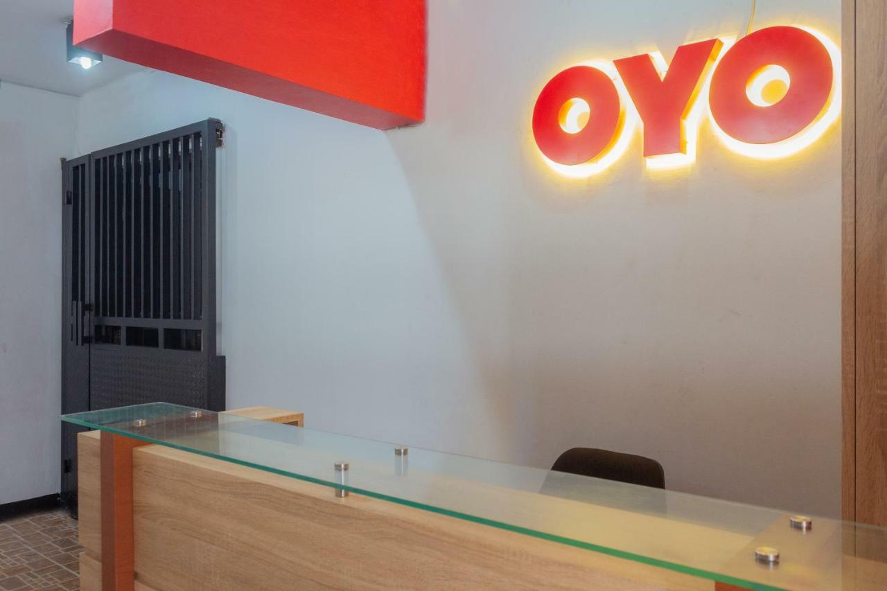 Oyo 649 K68 Residence Jakarta Extérieur photo