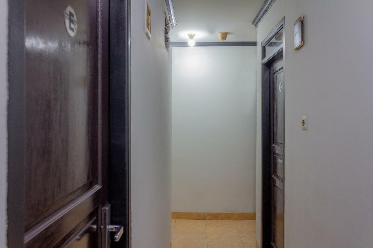 Oyo 649 K68 Residence Jakarta Extérieur photo