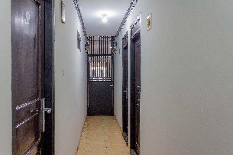Oyo 649 K68 Residence Jakarta Extérieur photo