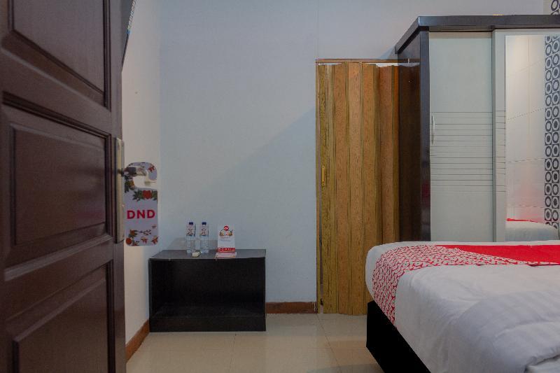 Oyo 649 K68 Residence Jakarta Extérieur photo